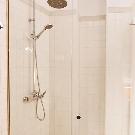 Precioso apartamento con patio en La Alameda Sevilla Habitación foto
